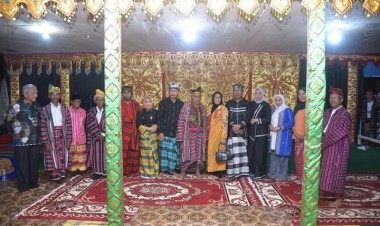 Pj. Bupati Buton Apresiasi Pesta Adat Kadie Lawele