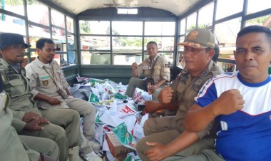 Bawaslu Buton Gandeng Satpol-PP Turunkan APK Di Wilayah Kecamatan Pasarwajo