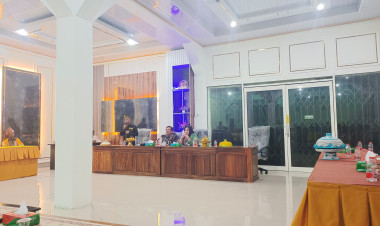 Berkunjung Di Buton, Tina Nur Alam Serap Aspirasi Masyarakat Kerukunan Keluarga Laporo