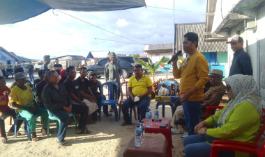 Pasangan La Bakriy Dan Aris Marwan Silaturahmi Dan Serap Aspirasi Warga Desa Bajo Bahari