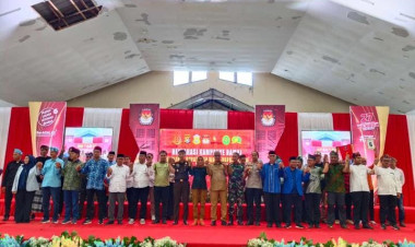 6 Kandidat Pilkada Buton Lakukan Deklarasi Kampanye Damai 2024