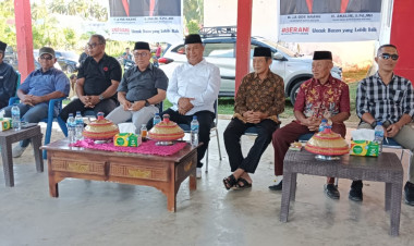 Kampanye Di Desa Waole, Pasangan H. La Ode Naane Dan H. Akalim Memaparkan Program Kesejahteraan Nelayan Dan Petani 