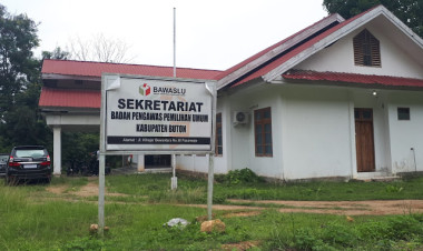 Bawaslu Buton Dinilai Membiarkan Dugaan Pelanggaran Kampanye Salah Satu Paslon