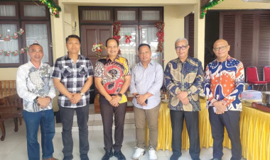 Sekda Hadiri Open House Di Rujab Kapolres Buton Dan Ucapkan Selamat Natal Dan Tahun Baru 2025 