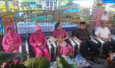 Kapolres Buton Hadiri Malam Ketujuh Almarhum Aiptu Anumerta Fajar Iwu