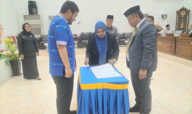DPRD Buton dan Pemkab Teken Kesepakatan RPJMD 2025–2029