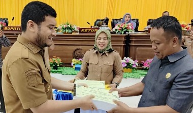 DPRD dan Pemda Buton Sepakat Tuntaskan Pembahasan APBD Perubahan 2025 Tepat Waktu